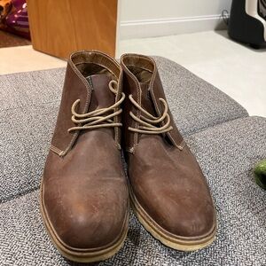 Men's Brown Leather Chukka Boots